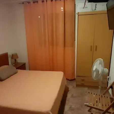 La Paz Viii Appartement *